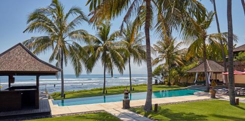 Villa - Beach Front