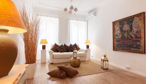 Three-Bedroom Superior Apartment