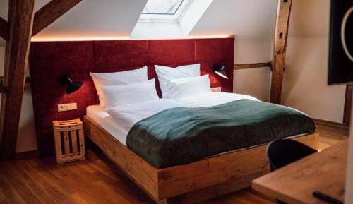 Superior King Suite