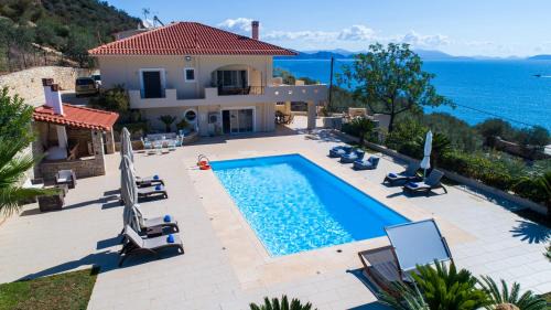 Villa with Sea View