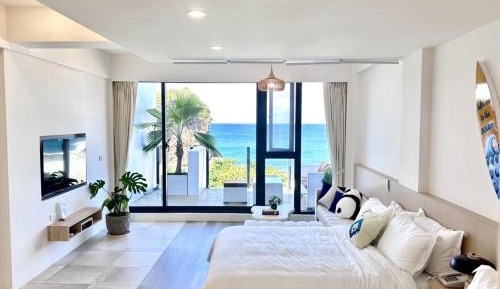 Twin Room with Sea View