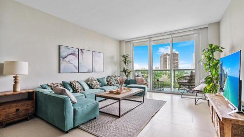 Three-Bedroom Premium Apartment with Balcony