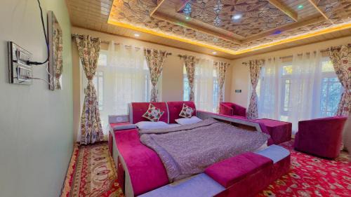 Deluxe Double Room with Shower