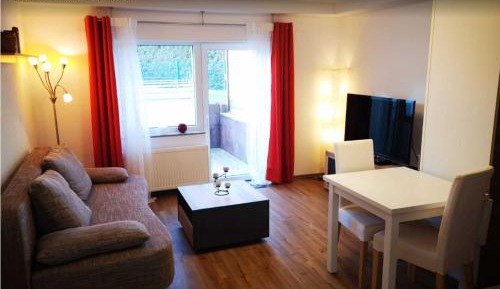 One-Bedroom Apartment with Terrace