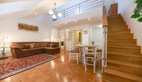 One-Bedroom Apartment with Garden View