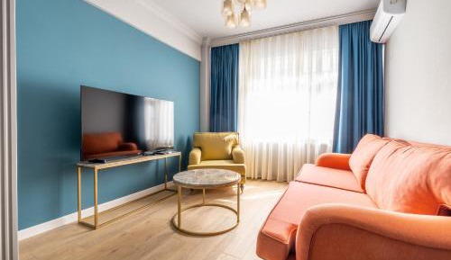 Three-Bedroom Deluxe Apartment