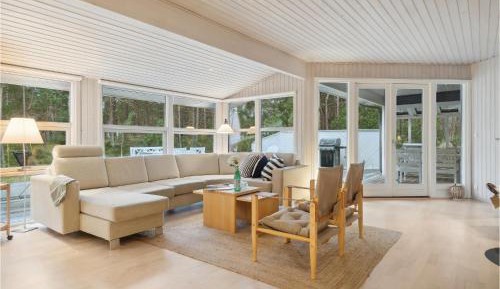 Four-Bedroom Holiday Home
