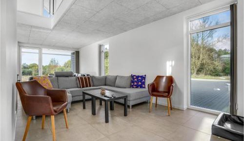 Six-Bedroom Holiday Home