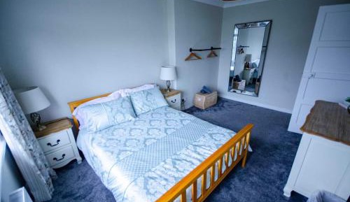 Four-Bedroom Holiday Home