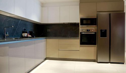 Two-Bedroom King Suite