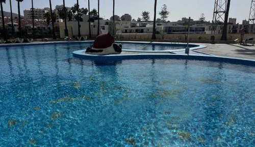 One-Bedroom Apartment with Pool View
