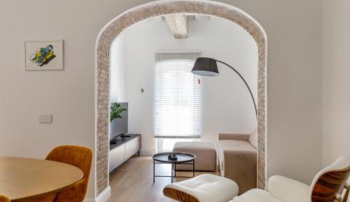 Suite with Garden View