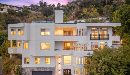 Five-Bedroom Villa