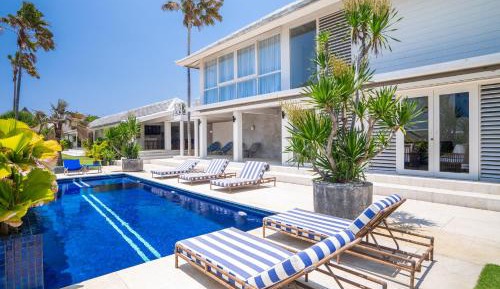 Five-Bedroom Villa