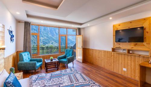 Deluxe Double Room with Balcony