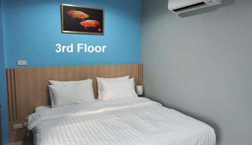 Standard King Room