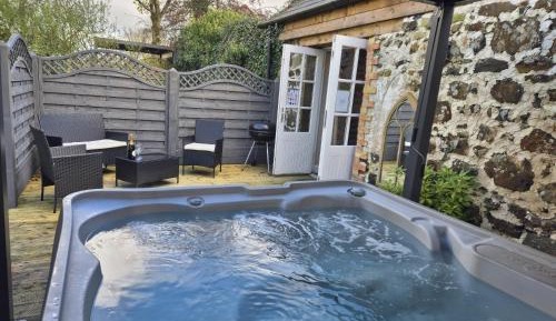 One-Bedroom Cottage
