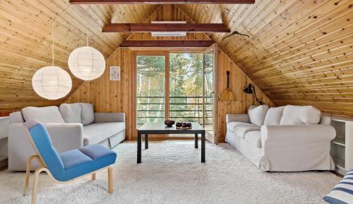 Four-Bedroom Holiday Home