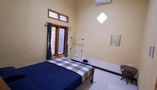 Double Room with Shared Bathroom