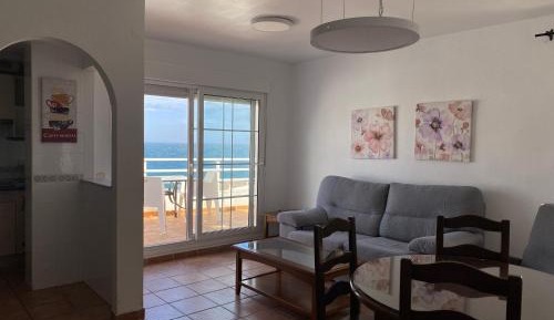 Classic Two-Bedroom Apartment with Sea View