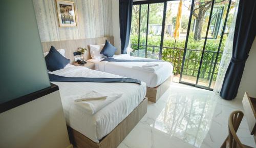 Superior Double or Twin Room with Garden View
