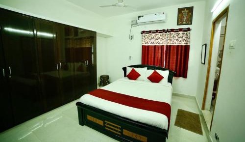 Family Two-Bedroom Apartment with View