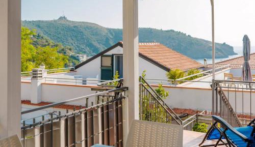 Apartment with Sea View
