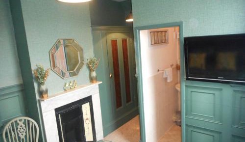 Small Double Room