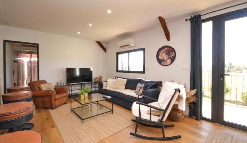 Two-Bedroom Holiday Home