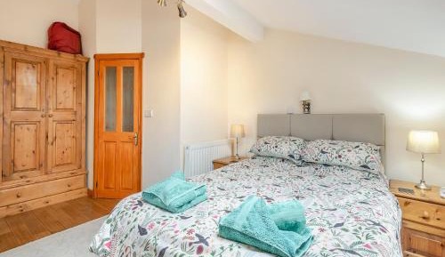 Two-Bedroom Holiday Home