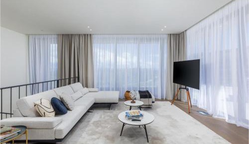Four-Bedroom Holiday Home