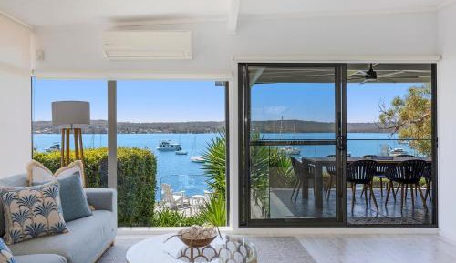 Three-Bedroom Holiday Home 