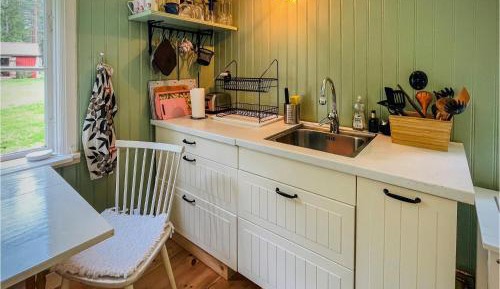One-Bedroom Holiday Home