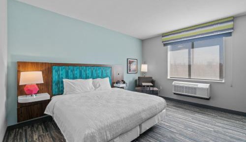King Room - Hearing Access/Non-Smoking