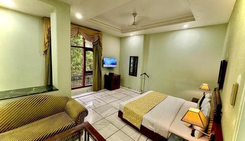 Superior King Room