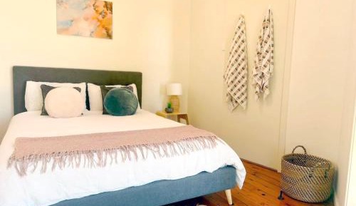 Queen Room with Garden View