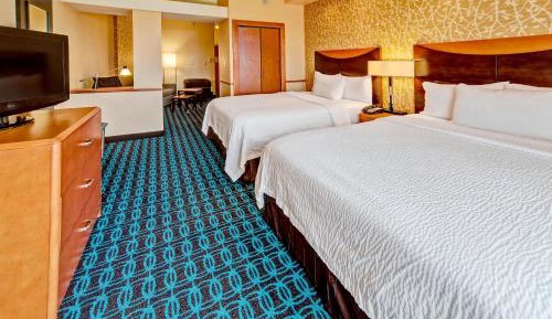 Executive Queen Suite with Sofa Bed