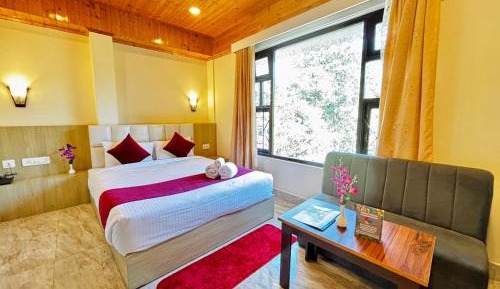 Double Room with Mountain View