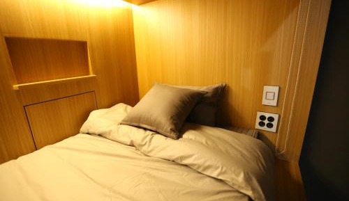 Bed in 4-Bed Female Dormitory Room