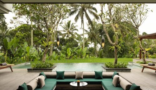 Boasting a private entrance, this apartment includes 1 living room, 1 separate bedroom and 1 bathroom with a shower and a hairdryer. In the kitchen, guests will find a refrigerator, a dishwasher, kitchenware and a microwave. Featuring a terrace with garde
