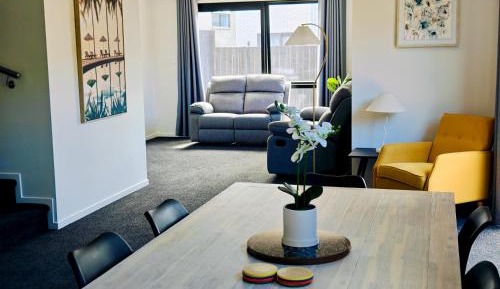 Three-Bedroom Holiday Home 