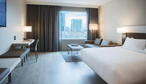 Executive King Room with Sofa Bed