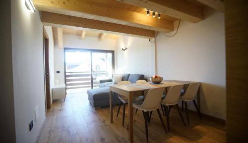 Three-Bedroom Premium Apartment with Balcony