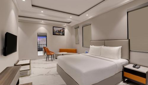 Suite with Balcony