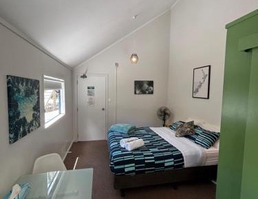 Queen Room with Private Bathroom
