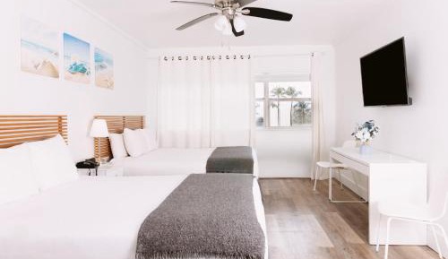 Deluxe Room with Two Double Beds
