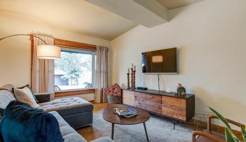 Two-Bedroom Holiday Home