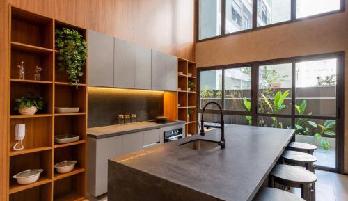 Studio Apartment with Balcony