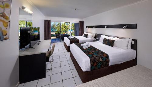 Resort Room - Beachfront