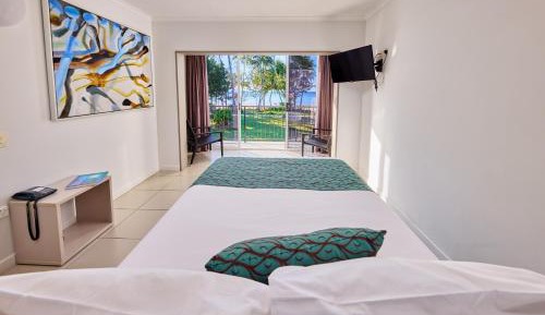 Family Resort Room - Beachfront